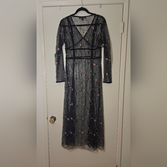 Dance & Marvel Sheer Black Women's Dress With Floral Embroidery Detail. Size M - Picture 2 of 11